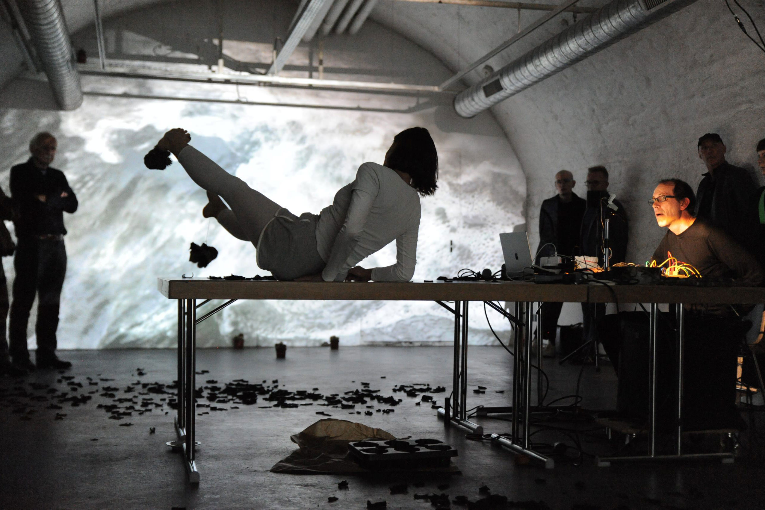 Cindy Cordt und Oliver Herrmann, Performanceansicht 